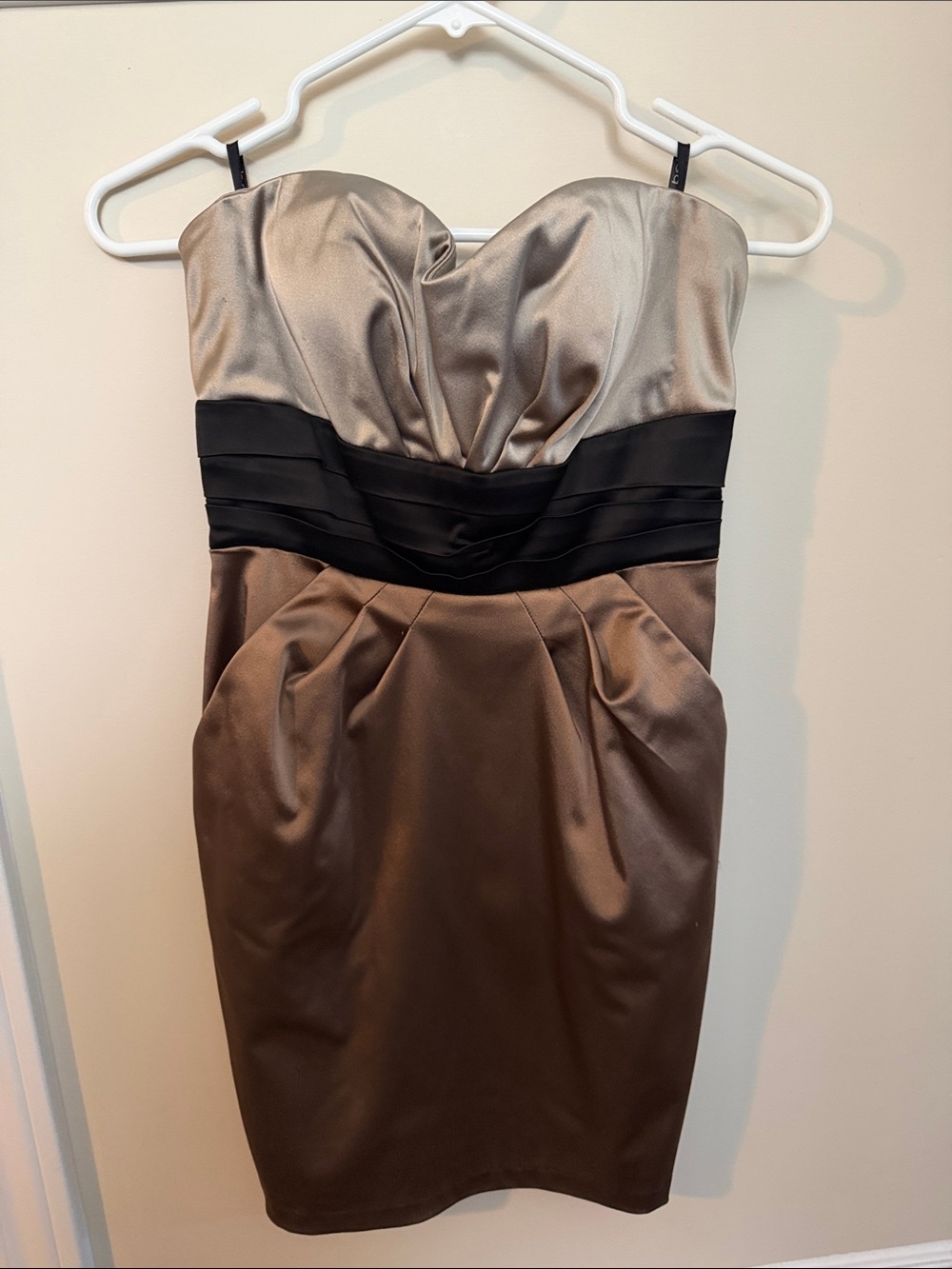 bebe Two-Tone Strapless Satin Cocktail Dress in Taupe and Black